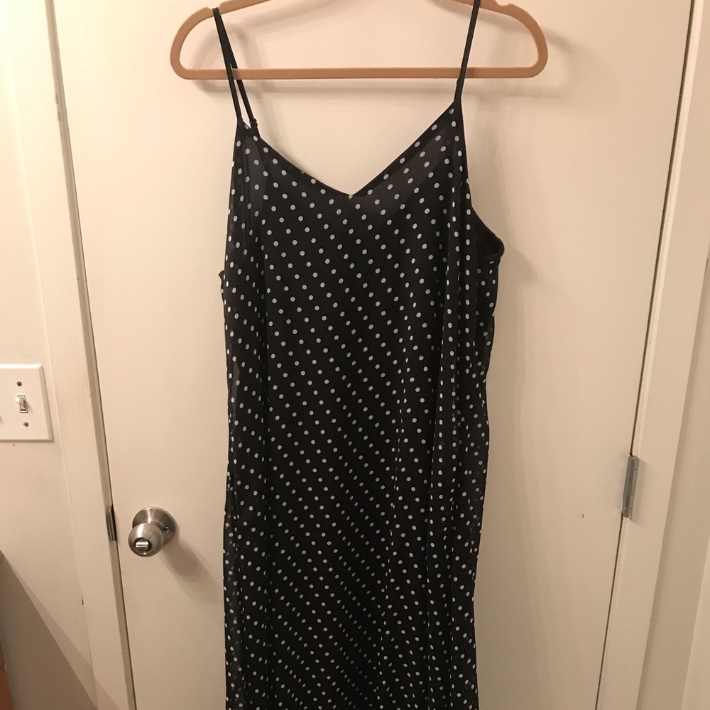 Black &White Polkadot Maxi Dress (L)